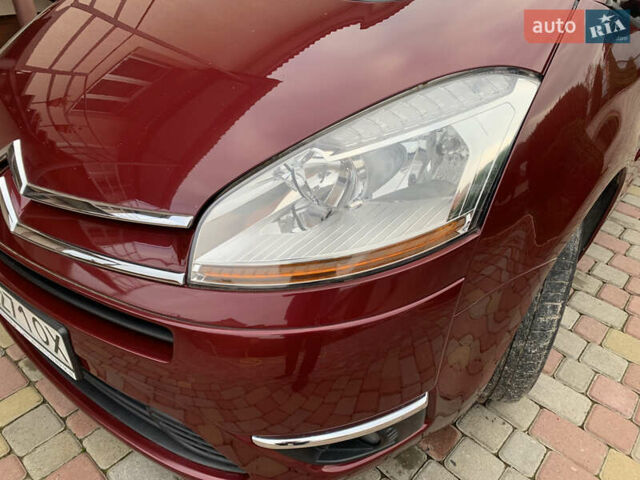 Червоний Сітроен С4 Пікассо, об'ємом двигуна 1.56 л та пробігом 258 тис. км за 4600 $, фото 2 на Automoto.ua