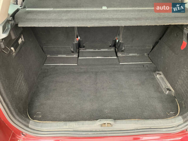 Червоний Сітроен С4 Пікассо, об'ємом двигуна 1.56 л та пробігом 258 тис. км за 4600 $, фото 23 на Automoto.ua