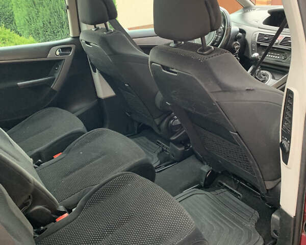 Червоний Сітроен С4 Пікассо, об'ємом двигуна 1.56 л та пробігом 258 тис. км за 4600 $, фото 17 на Automoto.ua