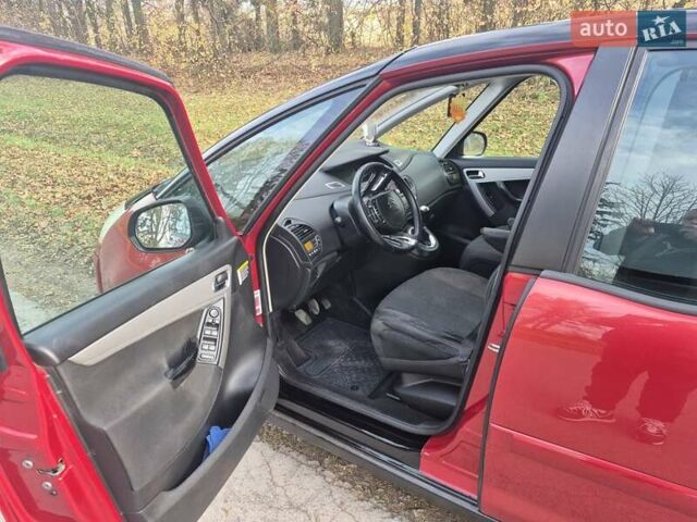 Красный Ситроен С4 Пикассо, объемом двигателя 1.6 л и пробегом 282 тыс. км за 4200 $, фото 9 на Automoto.ua