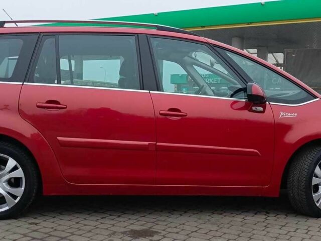 Червоний Сітроен С4 Пікассо, об'ємом двигуна 2 л та пробігом 222 тис. км за 6400 $, фото 7 на Automoto.ua