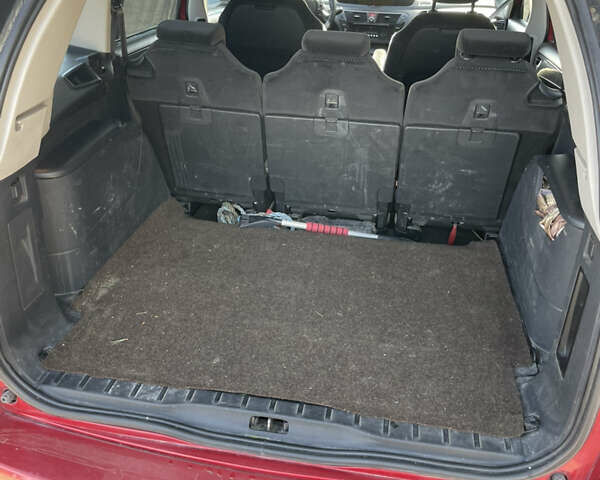 Красный Ситроен С4 Пикассо, объемом двигателя 1.6 л и пробегом 285 тыс. км за 7000 $, фото 13 на Automoto.ua