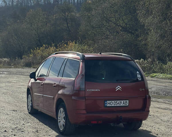 Красный Ситроен С4 Пикассо, объемом двигателя 1.6 л и пробегом 285 тыс. км за 7000 $, фото 5 на Automoto.ua