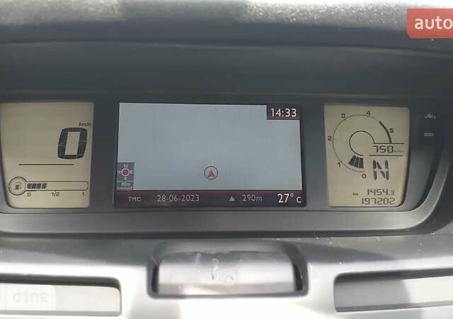 Красный Ситроен С4 Пикассо, объемом двигателя 1.6 л и пробегом 230 тыс. км за 6200 $, фото 15 на Automoto.ua