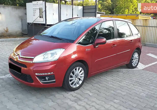 Красный Ситроен С4 Пикассо, объемом двигателя 1.6 л и пробегом 230 тыс. км за 6200 $, фото 1 на Automoto.ua