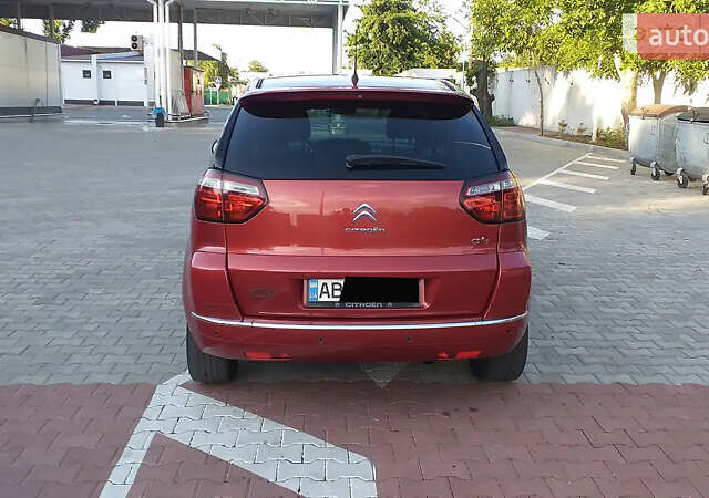 Красный Ситроен С4 Пикассо, объемом двигателя 1.6 л и пробегом 230 тыс. км за 6200 $, фото 3 на Automoto.ua