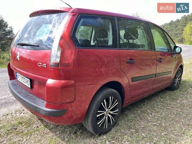 Красный Ситроен С4 Пикассо, объемом двигателя 1.6 л и пробегом 170 тыс. км за 8265 $, фото 4 на Automoto.ua