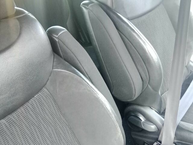 Червоний Сітроен С4 Пікассо, об'ємом двигуна 2 л та пробігом 300 тис. км за 8500 $, фото 13 на Automoto.ua