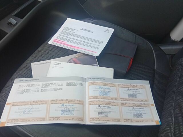 Червоний Сітроен С4 Пікассо, об'ємом двигуна 2 л та пробігом 300 тис. км за 8500 $, фото 18 на Automoto.ua