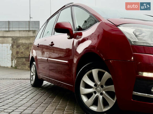 Червоний Сітроен С4 Пікассо, об'ємом двигуна 1.6 л та пробігом 241 тис. км за 5999 $, фото 14 на Automoto.ua