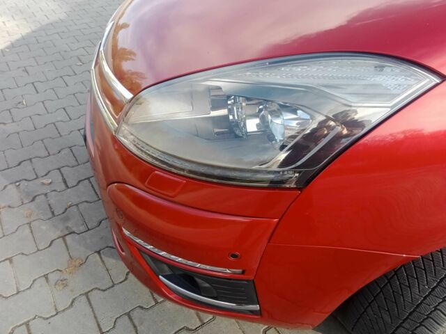 Червоний Сітроен С4 Пікассо, об'ємом двигуна 2 л та пробігом 300 тис. км за 8500 $, фото 21 на Automoto.ua