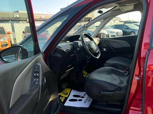 Червоний Сітроен С4 Пікассо, об'ємом двигуна 1.6 л та пробігом 198 тис. км за 9990 $, фото 8 на Automoto.ua