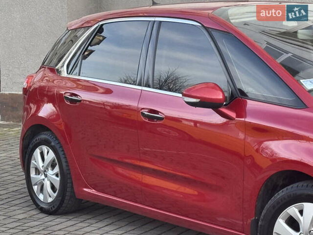 Красный Ситроен С4 Пикассо, объемом двигателя 1.56 л и пробегом 230 тыс. км за 11400 $, фото 23 на Automoto.ua