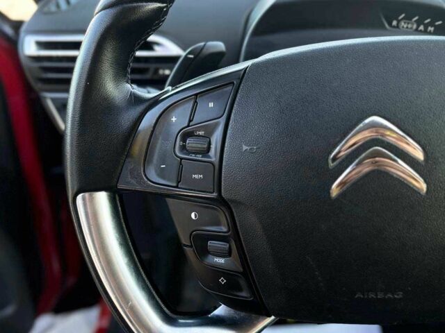 Червоний Сітроен С4 Пікассо, об'ємом двигуна 1.6 л та пробігом 198 тис. км за 9990 $, фото 12 на Automoto.ua