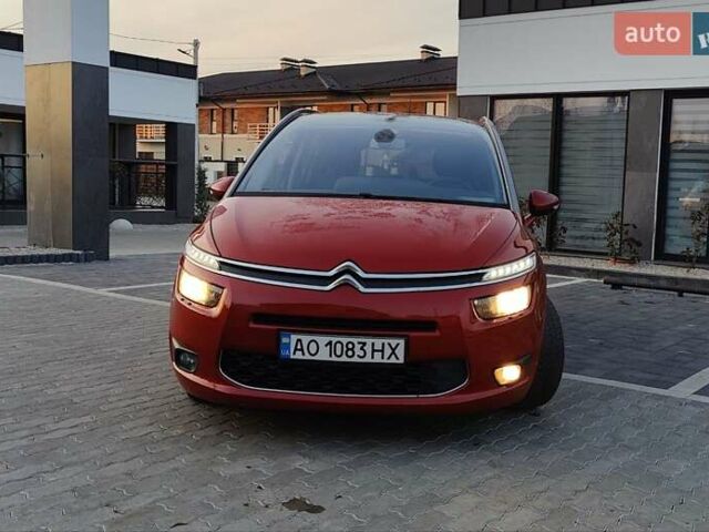 Красный Ситроен С4 Пикассо, объемом двигателя 1.56 л и пробегом 202 тыс. км за 10300 $, фото 17 на Automoto.ua