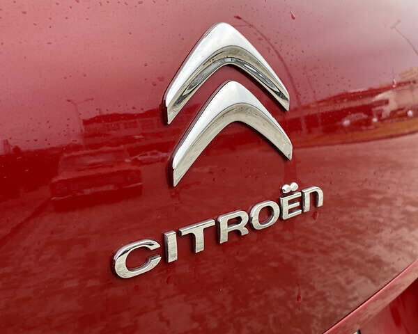 Красный Ситроен С4 Пикассо, объемом двигателя 2 л и пробегом 176 тыс. км за 10399 $, фото 14 на Automoto.ua