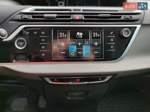 Красный Ситроен С4 Пикассо, объемом двигателя 1.56 л и пробегом 202 тыс. км за 10300 $, фото 2 на Automoto.ua