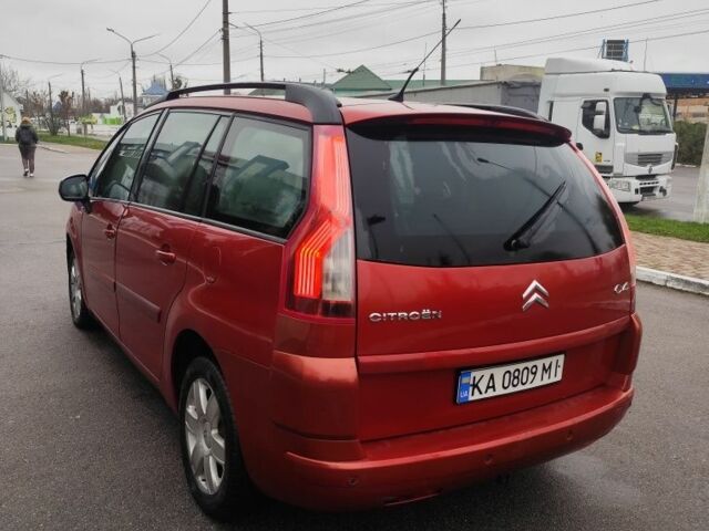 Красный Ситроен С4 Пикассо, объемом двигателя 2 л и пробегом 270 тыс. км за 4700 $, фото 3 на Automoto.ua