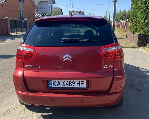 Червоний Сітроен С4 Пікассо, об'ємом двигуна 1.56 л та пробігом 215 тис. км за 5400 $, фото 19 на Automoto.ua