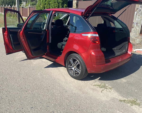 Червоний Сітроен С4 Пікассо, об'ємом двигуна 1.56 л та пробігом 215 тис. км за 5400 $, фото 22 на Automoto.ua