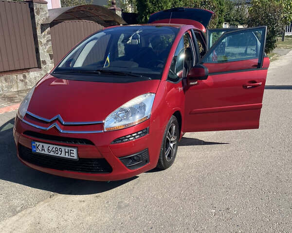 Червоний Сітроен С4 Пікассо, об'ємом двигуна 1.56 л та пробігом 215 тис. км за 5400 $, фото 21 на Automoto.ua