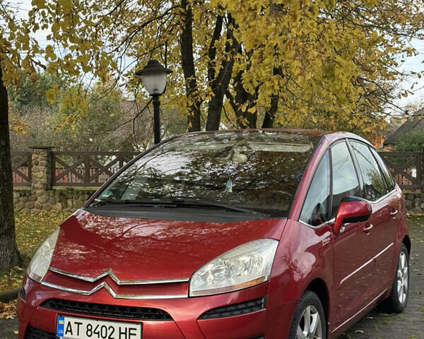 Красный Ситроен С4 Пикассо, объемом двигателя 1.56 л и пробегом 223 тыс. км за 5800 $, фото 12 на Automoto.ua