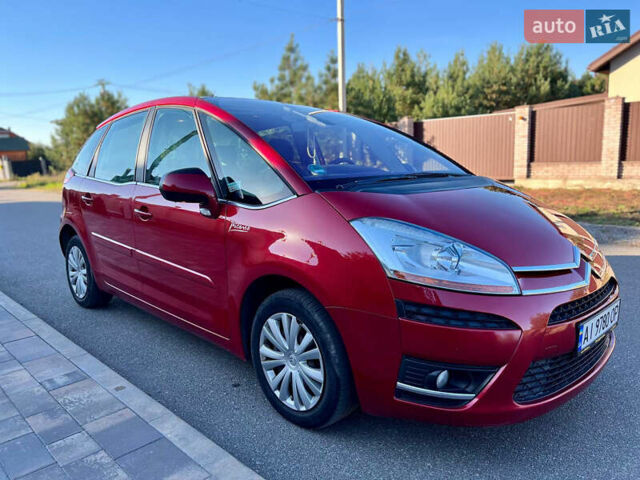 Ситроен С4 Пикассо 2009 в Боярка на Automoto.ua Красный Ситроен С4 Пикассо, объемом двигателя 1.6 л и пробегом 155 тыс. км за 6300 $, фото 8 на Automoto.ua