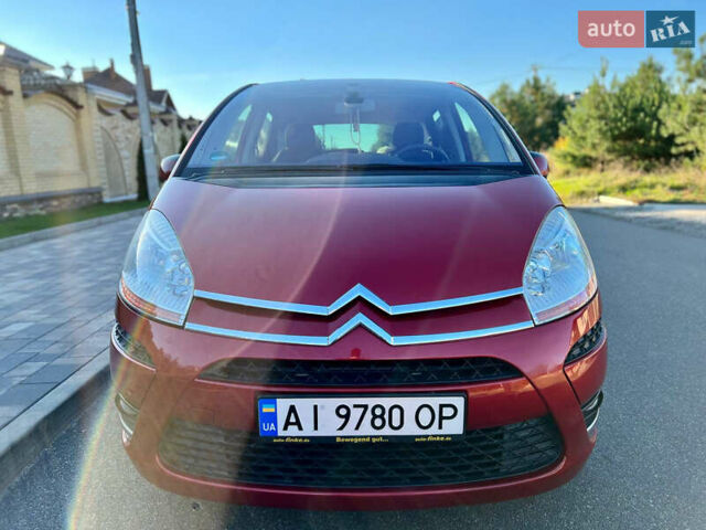 Ситроен С4 Пикассо 2009 в Боярка на Automoto.ua Красный Ситроен С4 Пикассо, объемом двигателя 1.6 л и пробегом 155 тыс. км за 6300 $, фото 9 на Automoto.ua