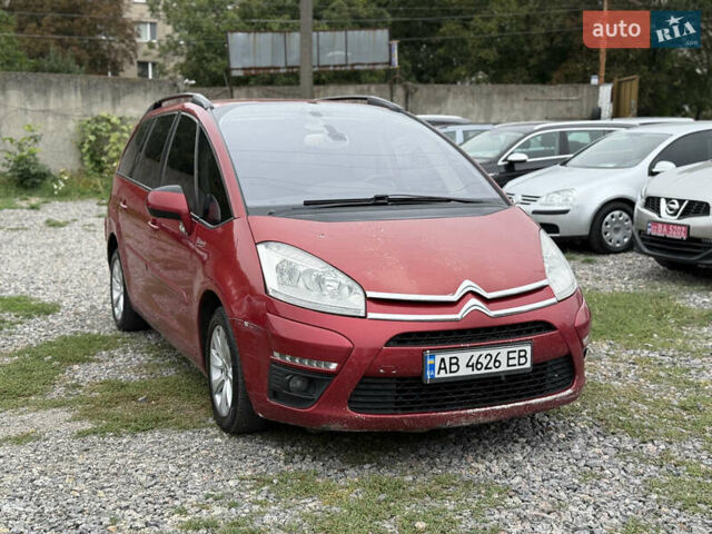 Червоний Сітроен С4 Пікассо, об'ємом двигуна 2 л та пробігом 280 тис. км за 4950 $, фото 4 на Automoto.ua