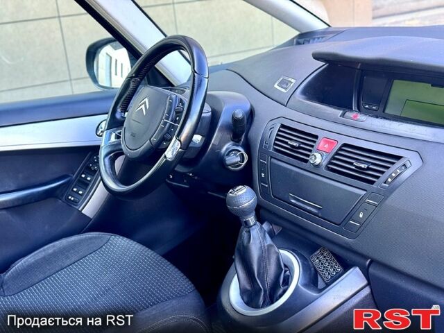 Сітроен С4 Пікассо, об'ємом двигуна 1.8 л та пробігом 185 тис. км за 5450 $, фото 5 на Automoto.ua