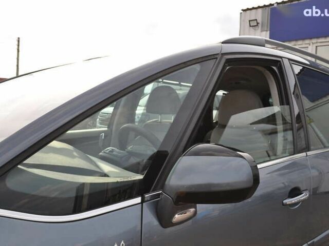 Сітроен С4 Пікассо, об'ємом двигуна 1.6 л та пробігом 220 тис. км за 8000 $, фото 27 на Automoto.ua