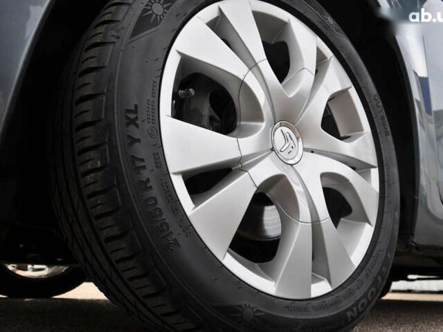 Сітроен С4 Пікассо, об'ємом двигуна 1.6 л та пробігом 220 тис. км за 8000 $, фото 11 на Automoto.ua