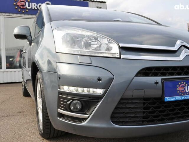 Сітроен С4 Пікассо, об'ємом двигуна 1.6 л та пробігом 220 тис. км за 8000 $, фото 5 на Automoto.ua