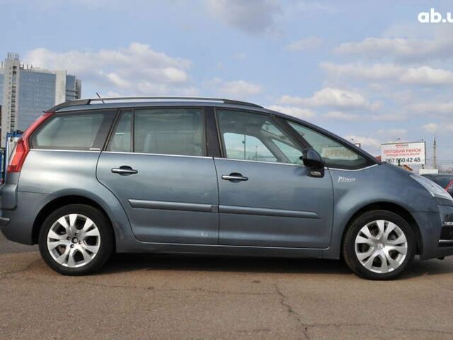 Сітроен С4 Пікассо, об'ємом двигуна 1.6 л та пробігом 220 тис. км за 8000 $, фото 24 на Automoto.ua