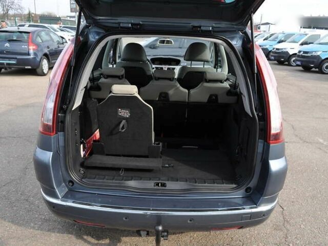 Сітроен С4 Пікассо, об'ємом двигуна 1.6 л та пробігом 220 тис. км за 8000 $, фото 28 на Automoto.ua