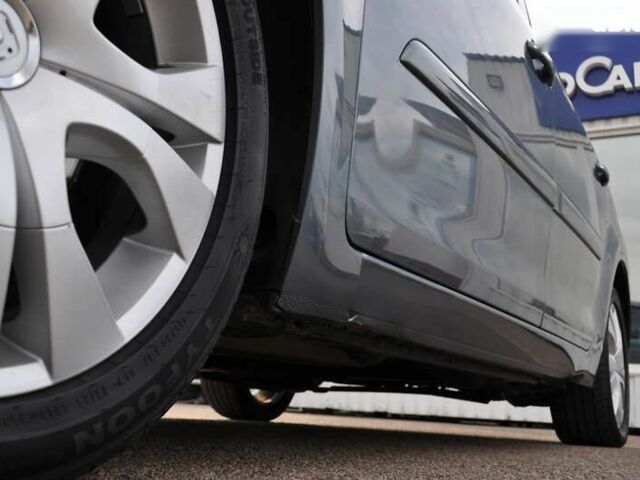 Сітроен С4 Пікассо, об'ємом двигуна 1.6 л та пробігом 220 тис. км за 8000 $, фото 12 на Automoto.ua