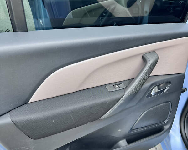 Сітроен С4 Пікассо, об'ємом двигуна 2 л та пробігом 180 тис. км за 11900 $, фото 10 на Automoto.ua