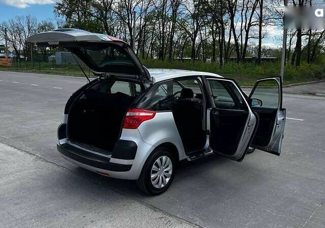 Ситроен С4 Пикассо, объемом двигателя 1.6 л и пробегом 227 тыс. км за 5100 $, фото 13 на Automoto.ua