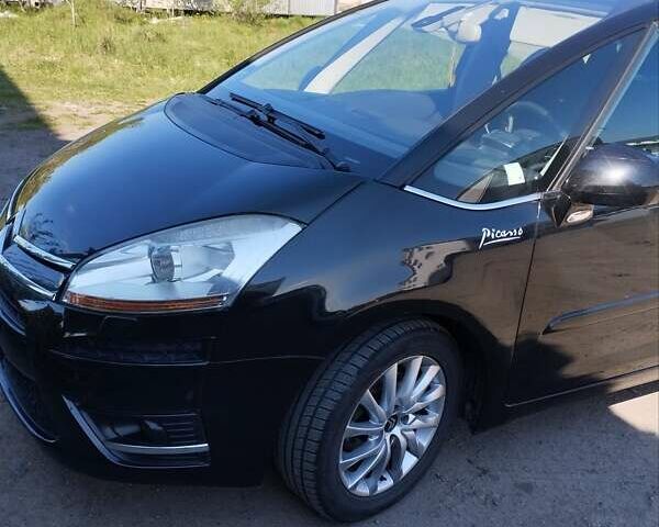 Ситроен С4 Пикассо, объемом двигателя 2 л и пробегом 270 тыс. км за 5950 $, фото 3 на Automoto.ua