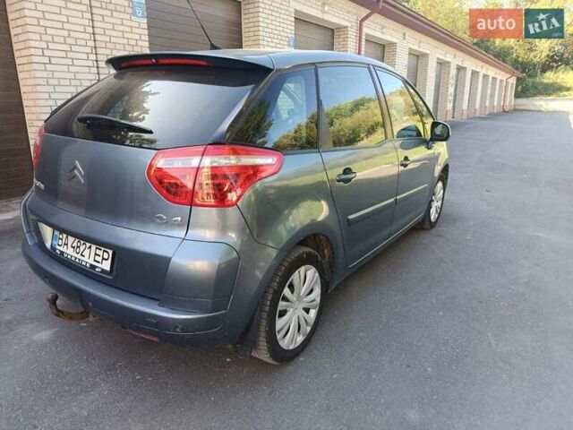 Ситроен С4 Пикассо, объемом двигателя 1.6 л и пробегом 275 тыс. км за 5400 $, фото 8 на Automoto.ua