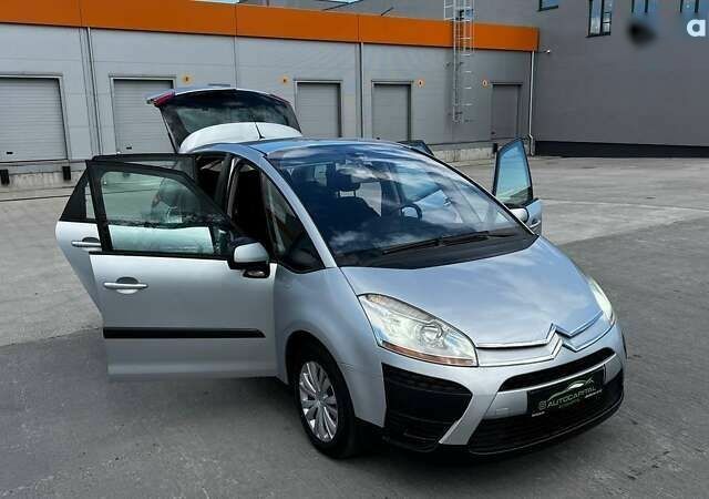 Ситроен С4 Пикассо, объемом двигателя 1.6 л и пробегом 227 тыс. км за 5100 $, фото 13 на Automoto.ua