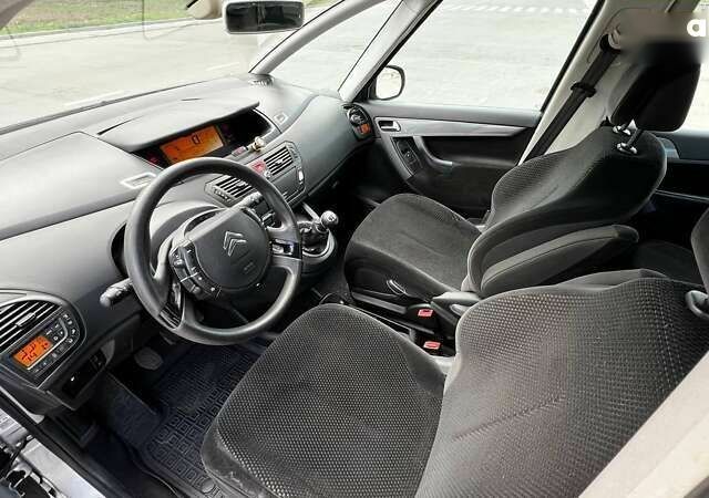 Ситроен С4 Пикассо, объемом двигателя 1.6 л и пробегом 227 тыс. км за 5490 $, фото 21 на Automoto.ua