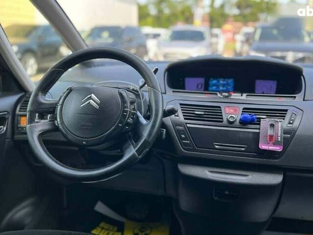 Сітроен С4 Пікассо, об'ємом двигуна 1.6 л та пробігом 222 тис. км за 5800 $, фото 14 на Automoto.ua