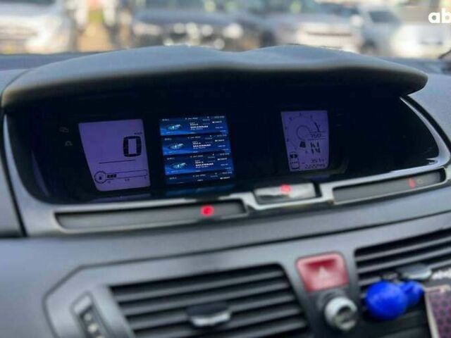 Сітроен С4 Пікассо, об'ємом двигуна 1.6 л та пробігом 222 тис. км за 5800 $, фото 17 на Automoto.ua