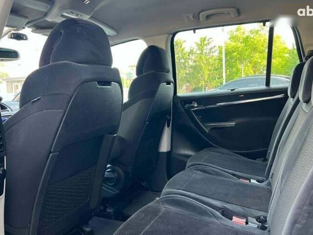 Сітроен С4 Пікассо, об'ємом двигуна 1.6 л та пробігом 222 тис. км за 5800 $, фото 25 на Automoto.ua