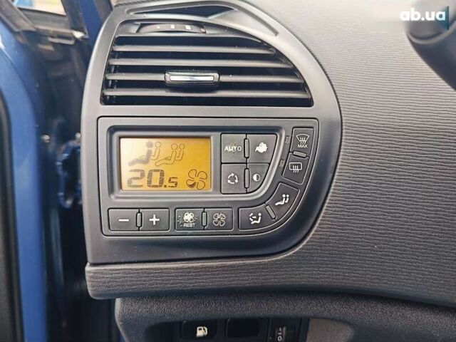 Сітроен С4 Пікассо, об'ємом двигуна 1.6 л та пробігом 258 тис. км за 5500 $, фото 21 на Automoto.ua