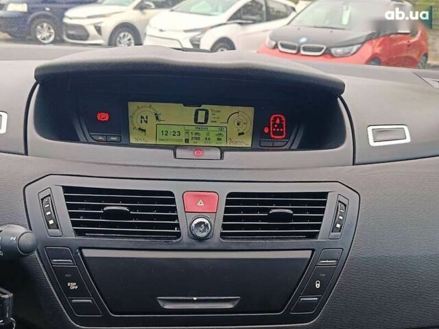 Сітроен С4 Пікассо, об'ємом двигуна 1.6 л та пробігом 258 тис. км за 5500 $, фото 19 на Automoto.ua