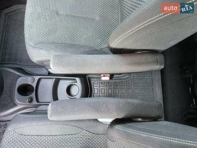 Сітроен С4 Пікассо, об'ємом двигуна 1.6 л та пробігом 238 тис. км за 7071 $, фото 18 на Automoto.ua