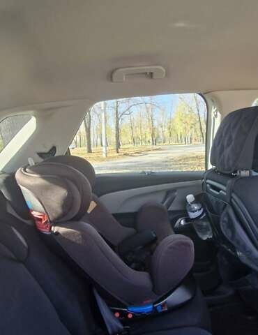 Сітроен С4 Пікассо, об'ємом двигуна 1.56 л та пробігом 267 тис. км за 10500 $, фото 28 на Automoto.ua