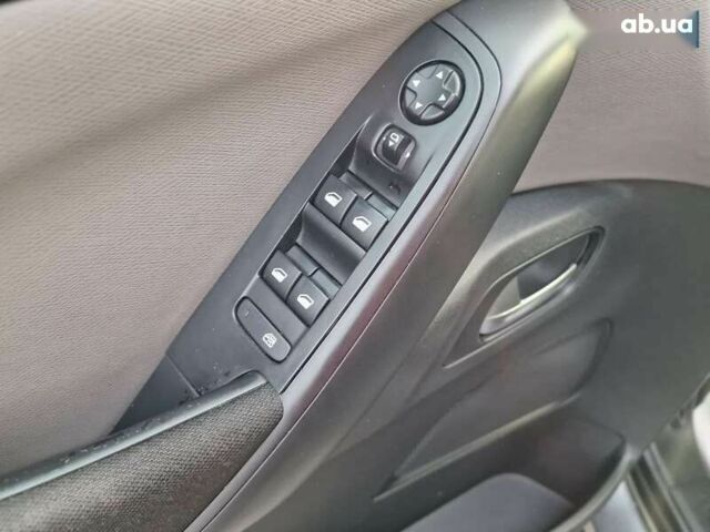 Сітроен С4 Пікассо, об'ємом двигуна 1.6 л та пробігом 228 тис. км за 11500 $, фото 28 на Automoto.ua